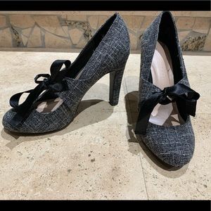 Cute Heels with Bows!